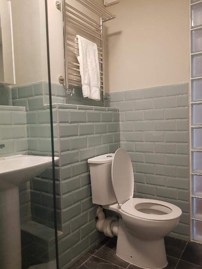 Beautiful 3-Bedroom Flat With Stunning Views Лондон Екстер'єр фото